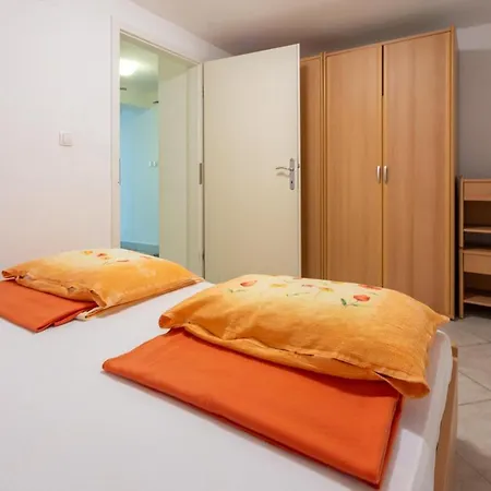 شقة Awesome In With House Sea View