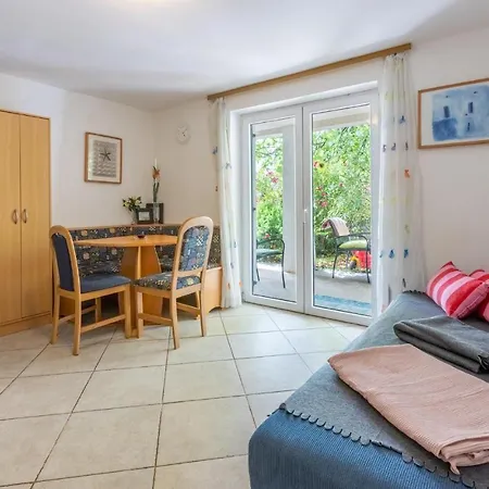 شقة Awesome In With House Sea View